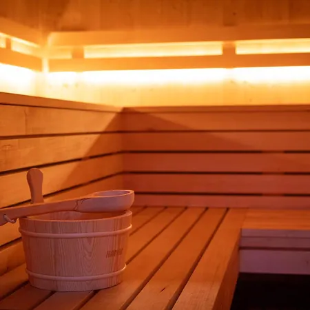 Вилла Widokownia Bukowinki 2 *